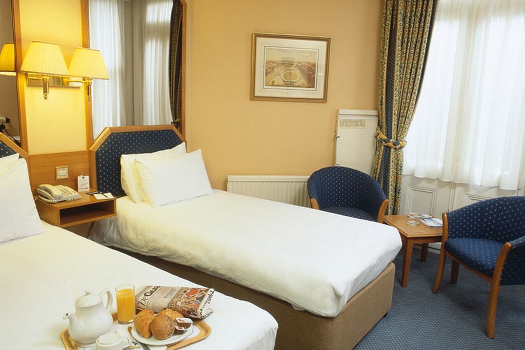 Best Western Burns Hotel Kensington Лондон Екстериор снимка